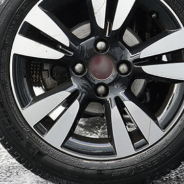 Средство для мытья колес автомобиля Tire Clean от GlossBro 